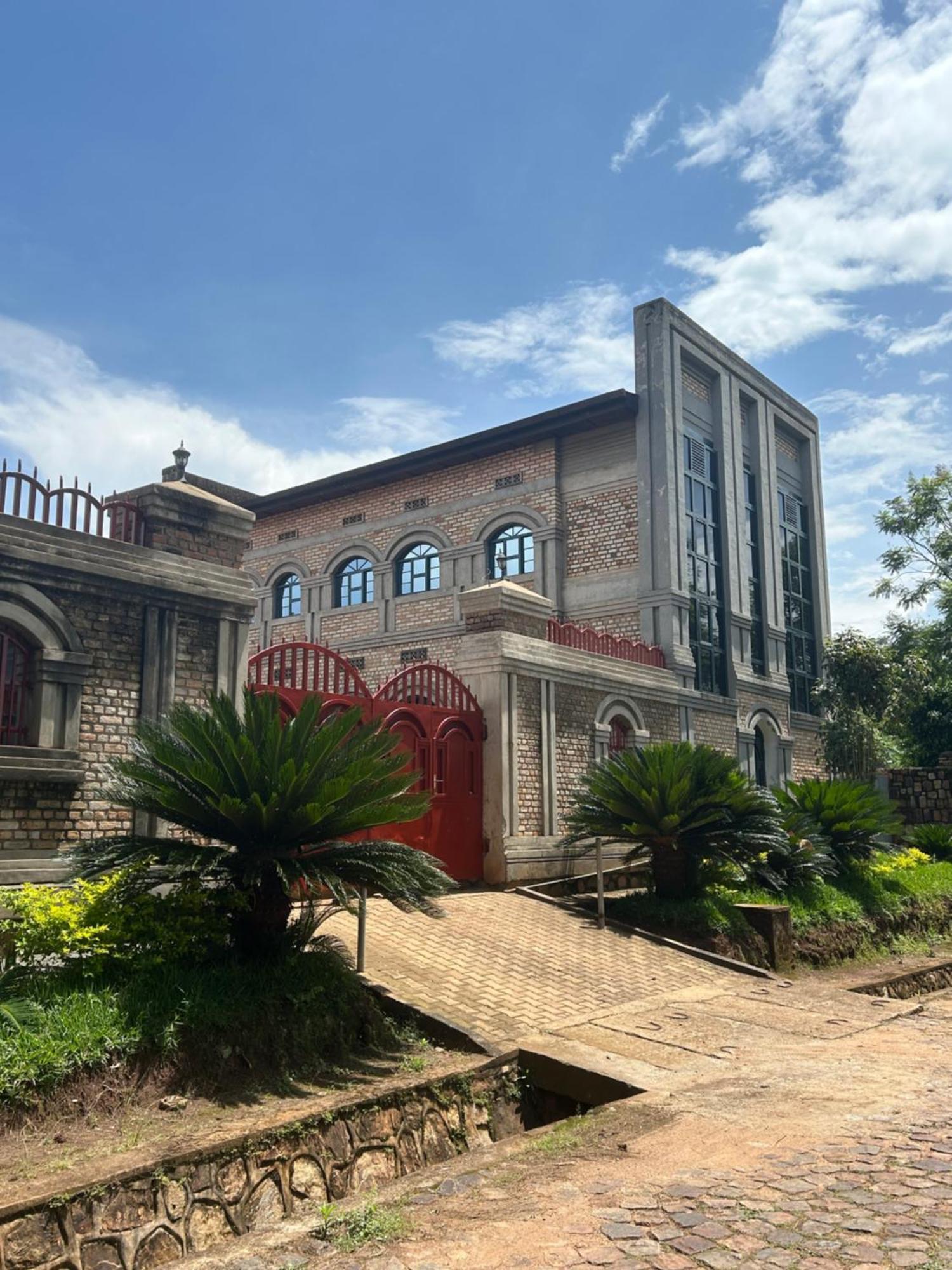 Butare Stany'S Apartments מראה חיצוני תמונה